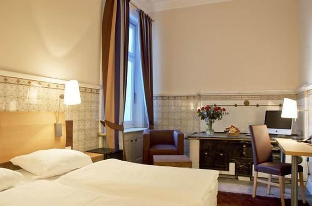 Alsterblick Boutique Hotel Hamburg Exterior photo